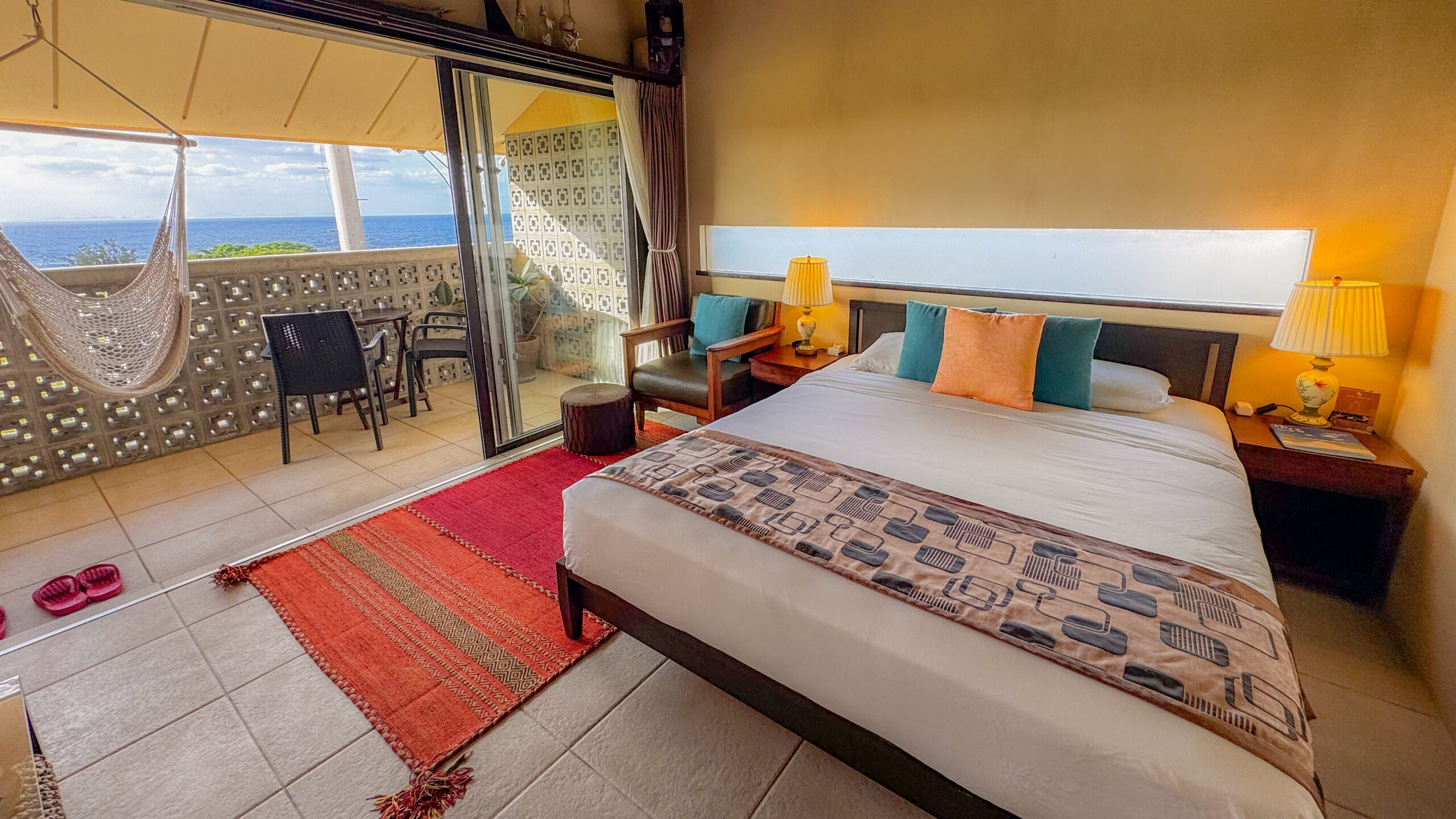 ｈｏｔｅｌ　ｃａｖａ　＜古宇利島＞